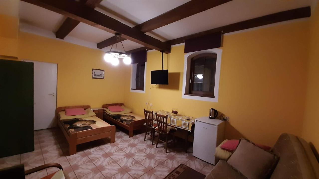Orzechowy Dworek Nowy Dwór Gdański Exterior foto